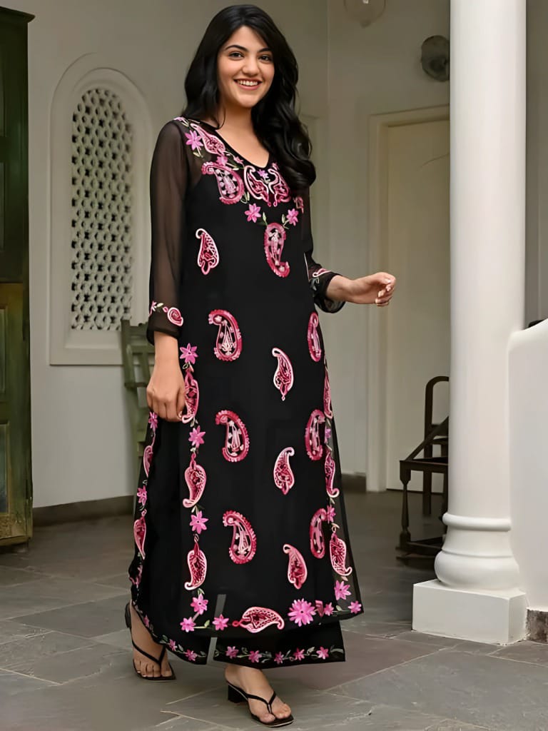 Noir Floral Georgette Kurta Pant Set