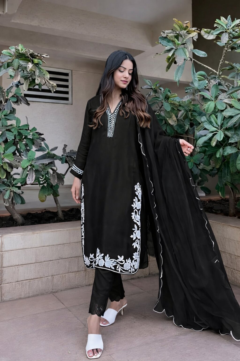 Midnight Bloom Georgette Kurta Set