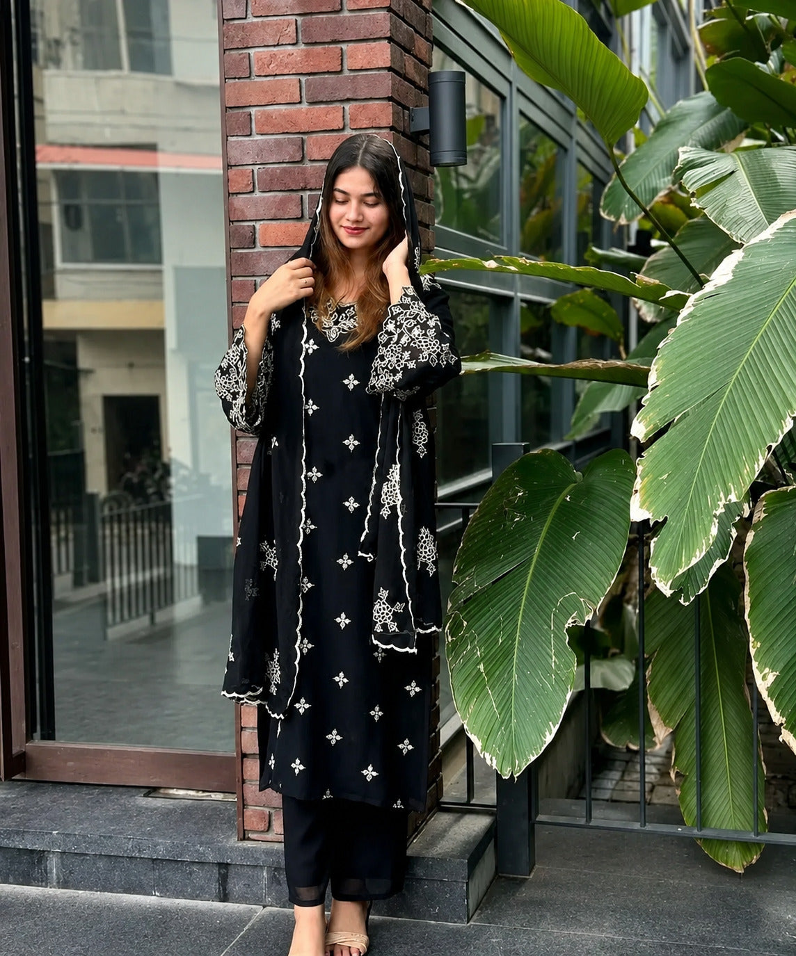 Noir Bloom Floral Georgette Kurta Set