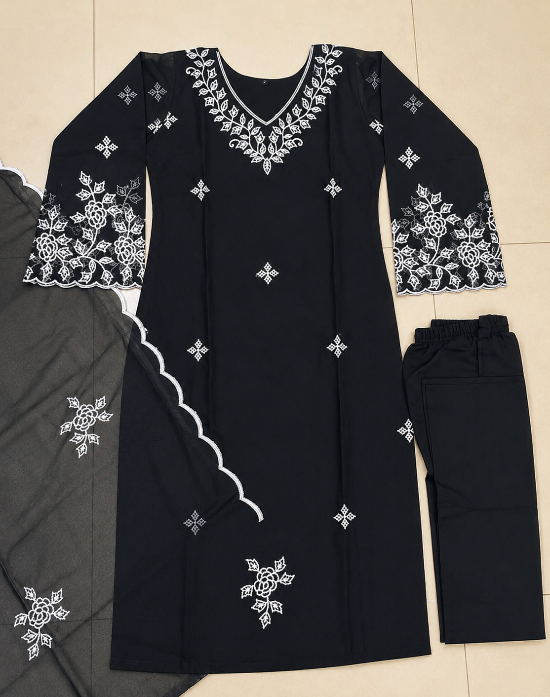 Noir Bloom Floral Georgette Kurta Set